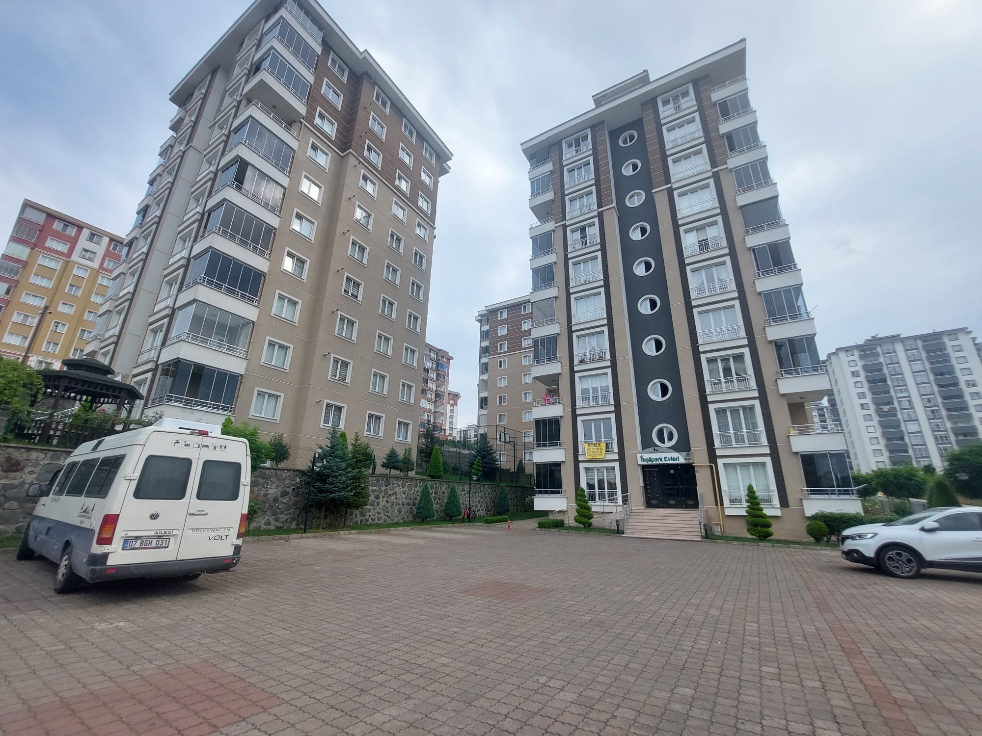 BUCAK MAH.YEŞİLPARK SİTESİNDE KİRALIK 3+1
